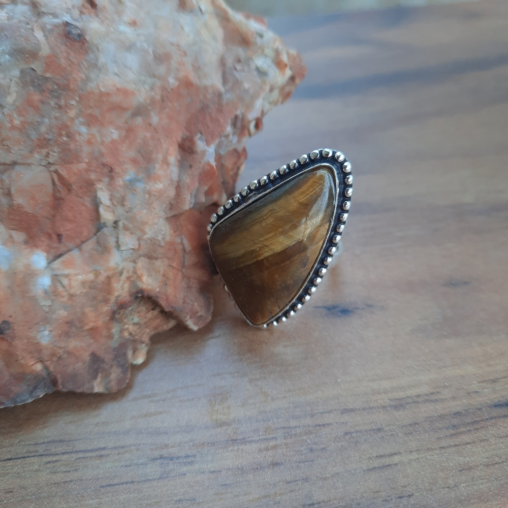 Unisex Golden Tiger Eye Ring (7.5) - Picture 5 of 15